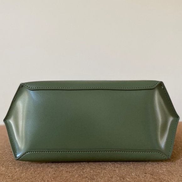 Vasic Fern Green Leather Shoulder Bag New - Picture 9 of 12